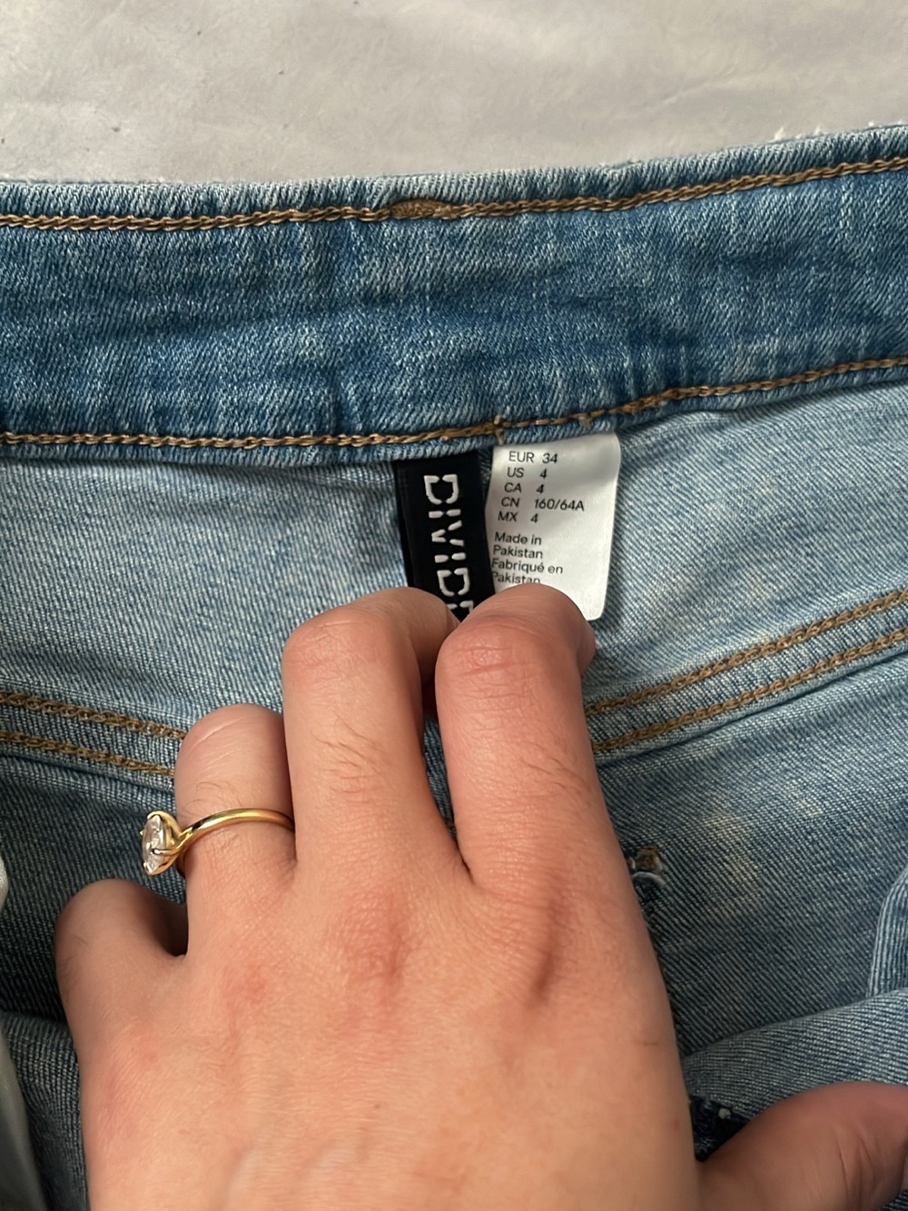 Women’s jeans